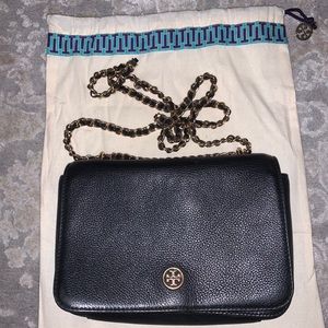 Tory Burch Robinson Logo Pebbled Adjustable Chain